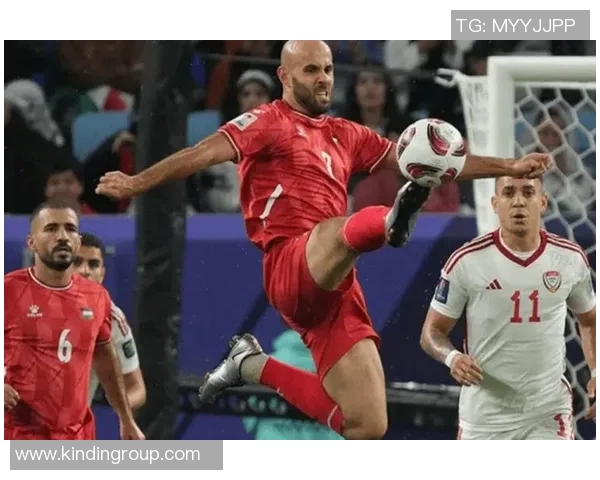 足球明星假摔事件引发热议点球争议背后的真相与影响分析 足球明星假摔事件引发热议点球争议背后的真相与影响分析