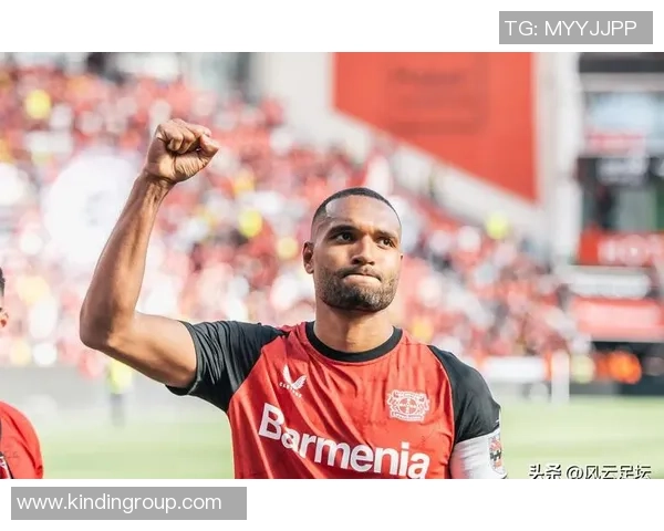 足球明星转会对俱乐部经济实力和竞技表现的深远影响分析 足球明星转会对俱乐部经济实力和竞技表现的深远影响分析